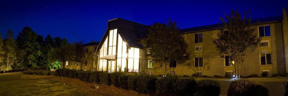 Inn Carolina Pine Near Southern Pines-pinehurst Pinebluff